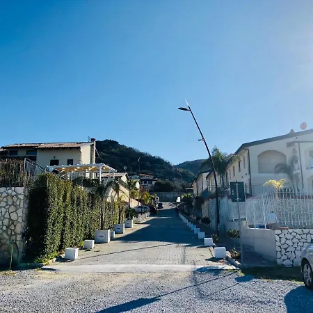 Michelizia With Private Garden Tropea